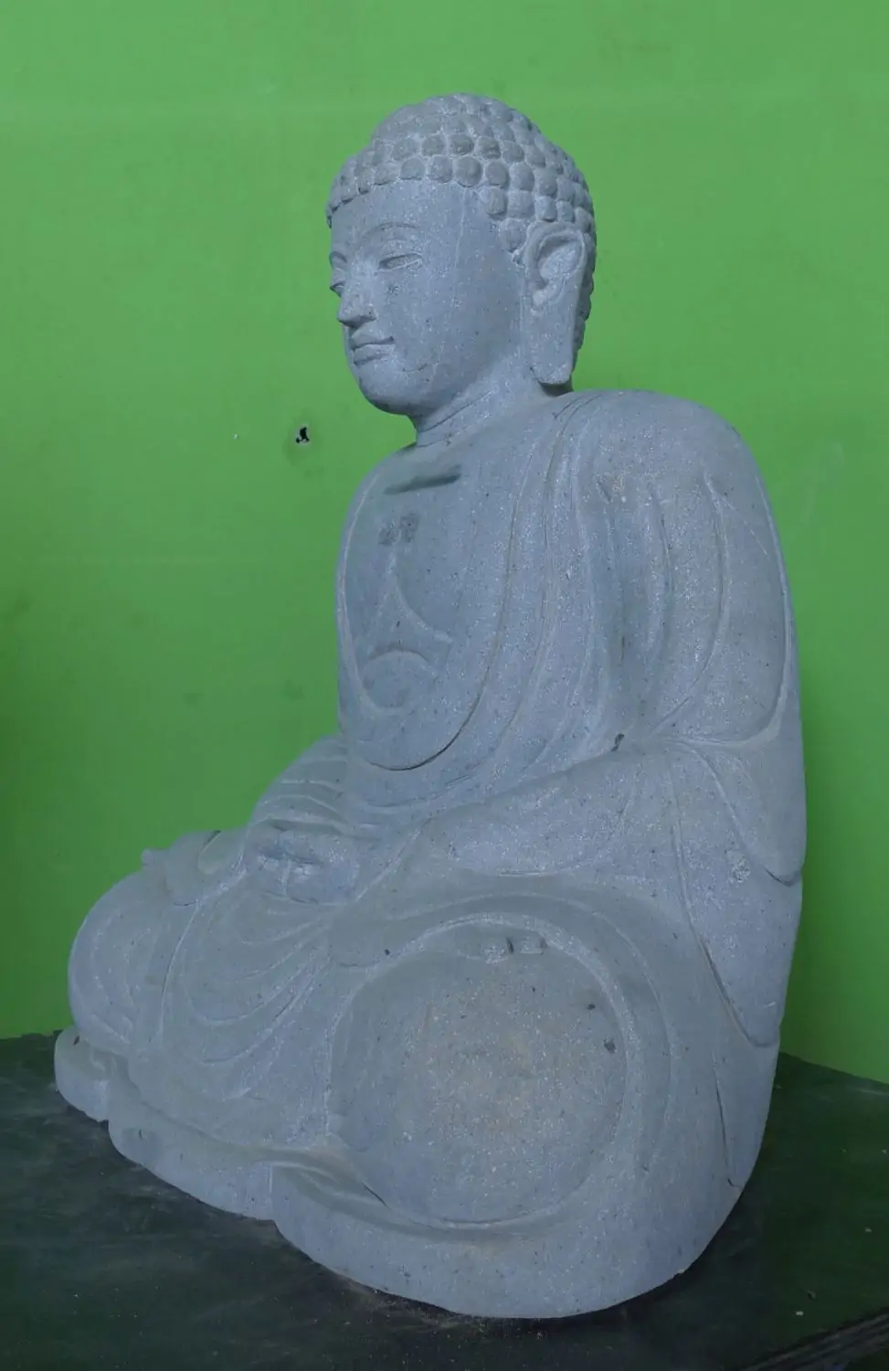  Product image 9 of the product “Seated Japanese Buddha made of Riverstone in Dhyana position - gesture of meditation, H. 78cm ”